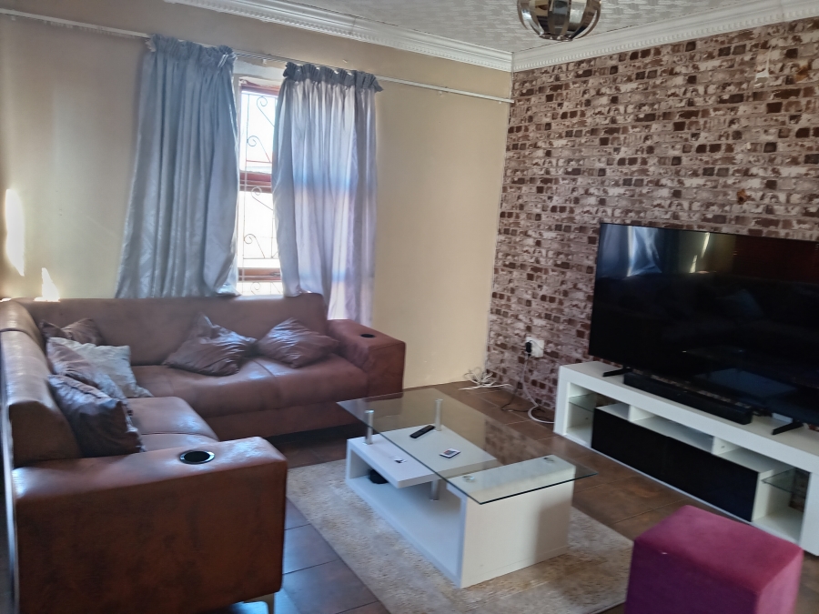 3 Bedroom Property for Sale in Motherwell Nu7 Eastern Cape